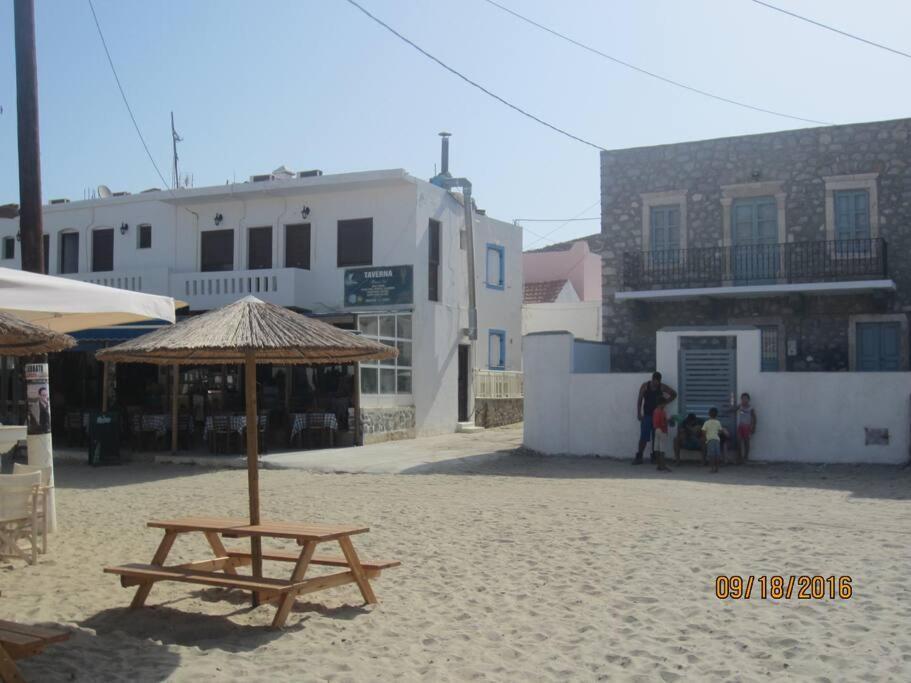 Nesea 2 Villa Pserimos Town Exterior photo